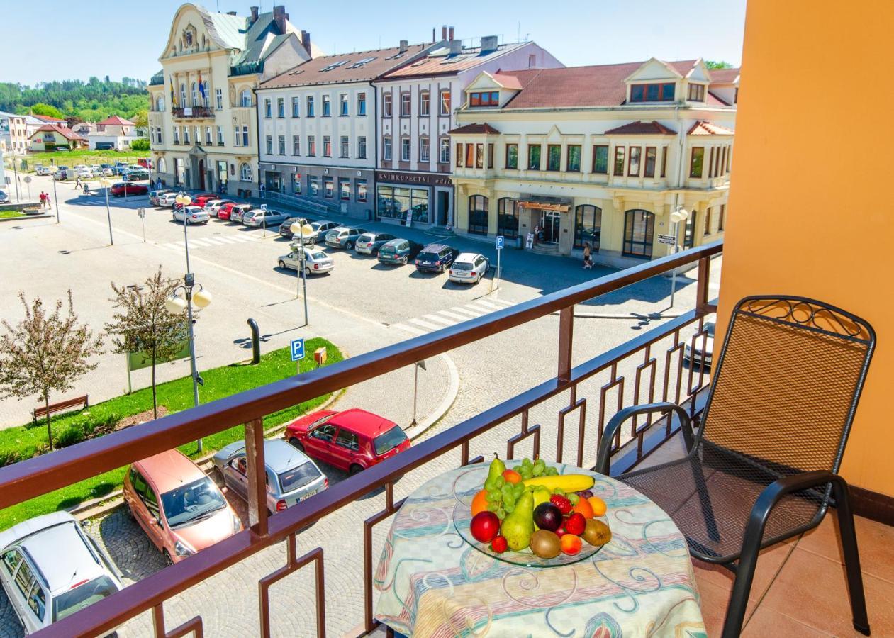 Hotel Kotyza Humpolec Buitenkant foto