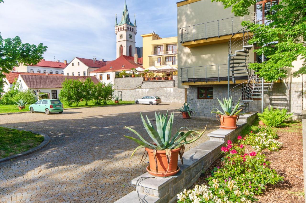 Hotel Kotyza Humpolec Buitenkant foto