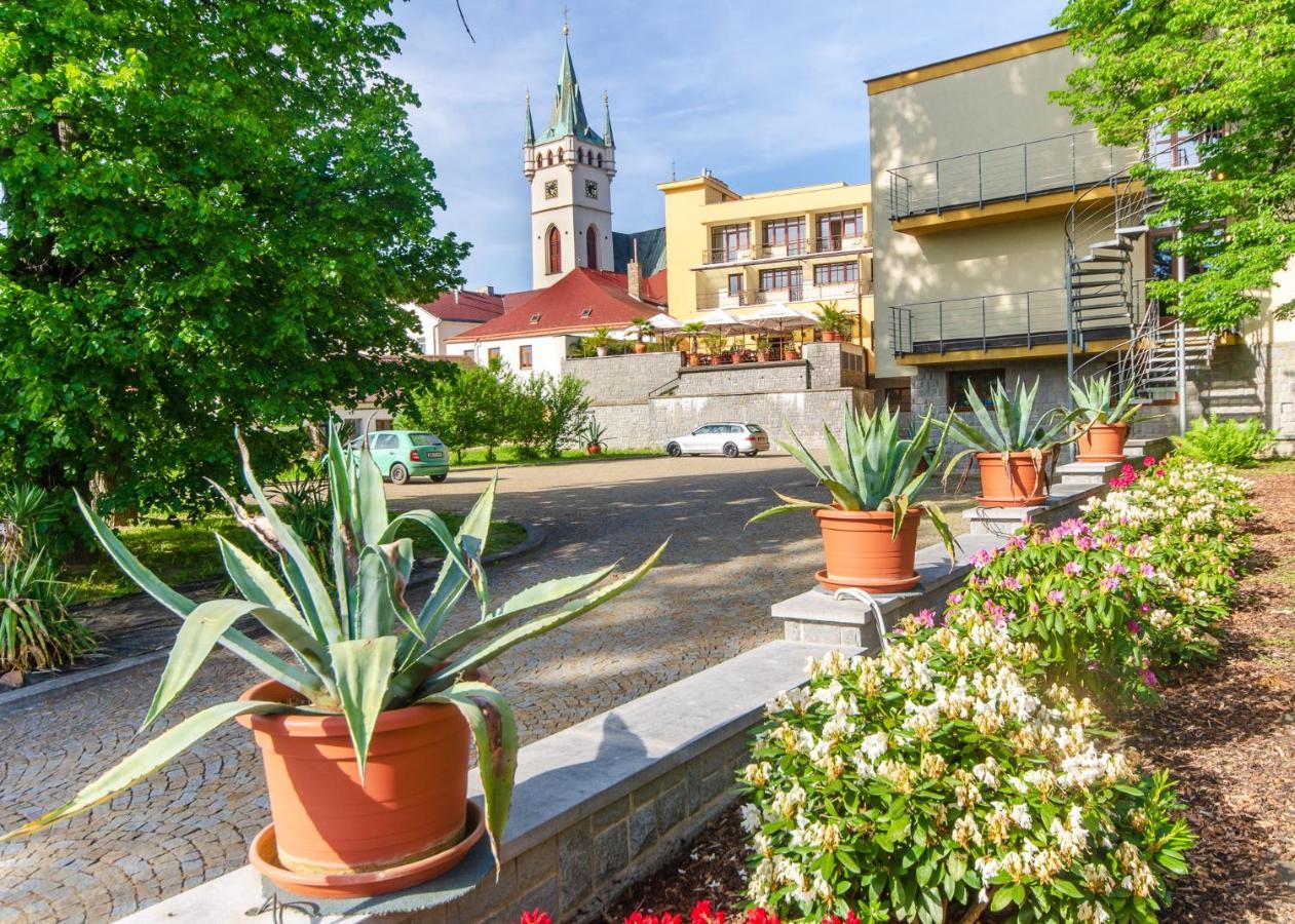 Hotel Kotyza Humpolec Buitenkant foto